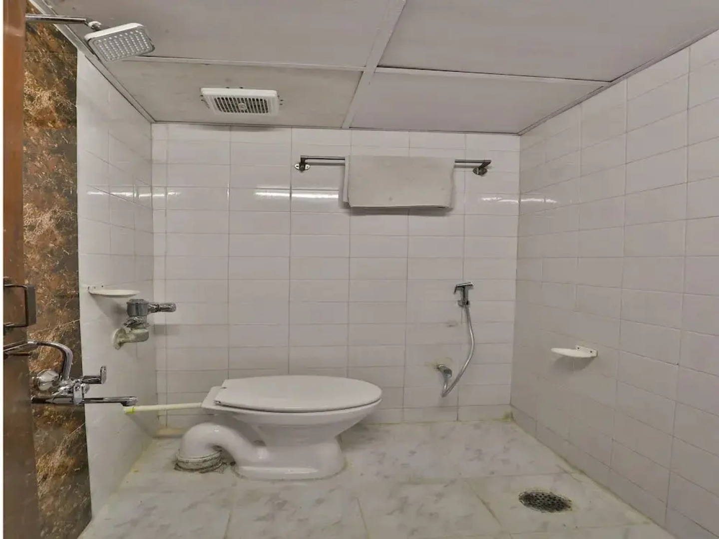 Hotel Sha-inn by OYO Rooms