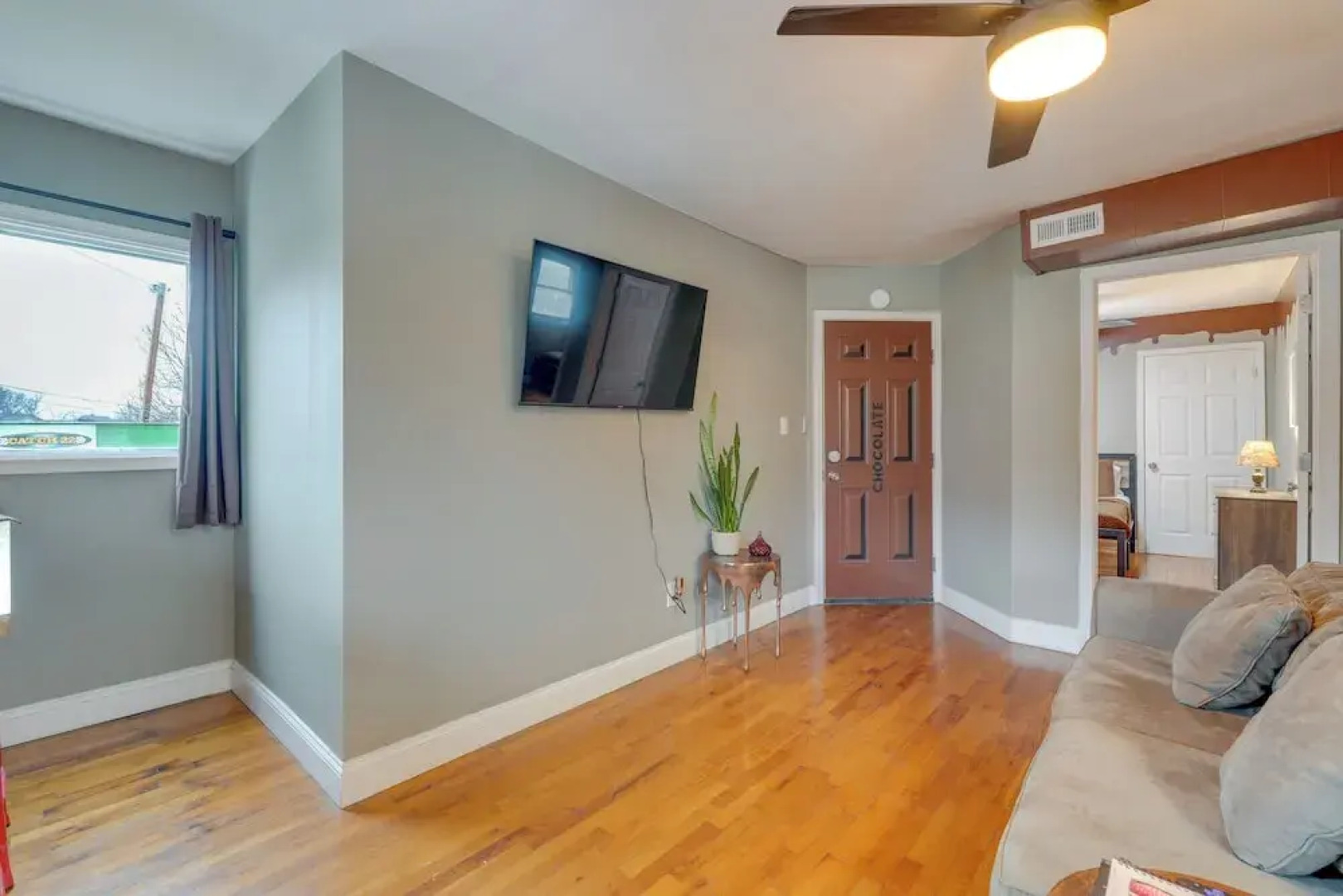 Cozy Kingsport Apartment: Walk to Cidery!