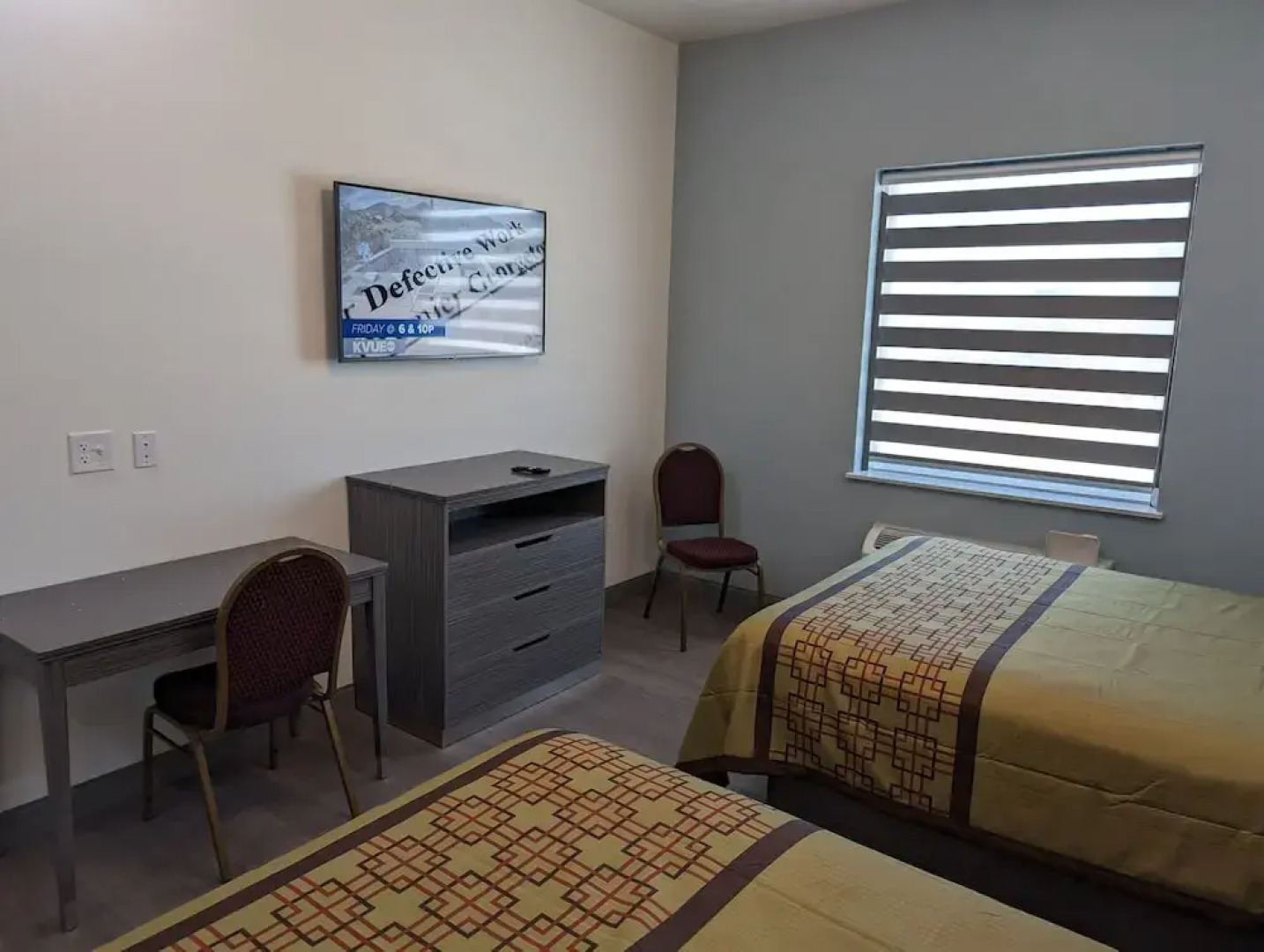 Texas Bungalows Hotel & Hotel Que at  i35 Austin Pflugerville