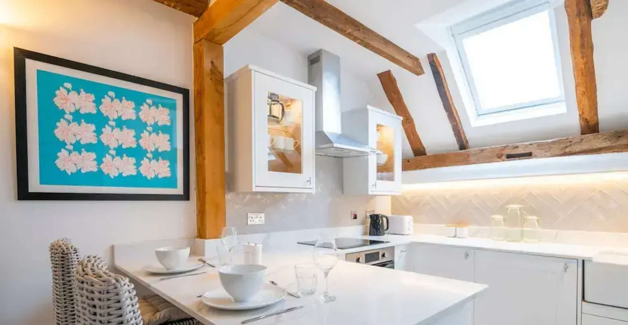 Stable Annex Bisham - Vibrant 1 Bed With Parking