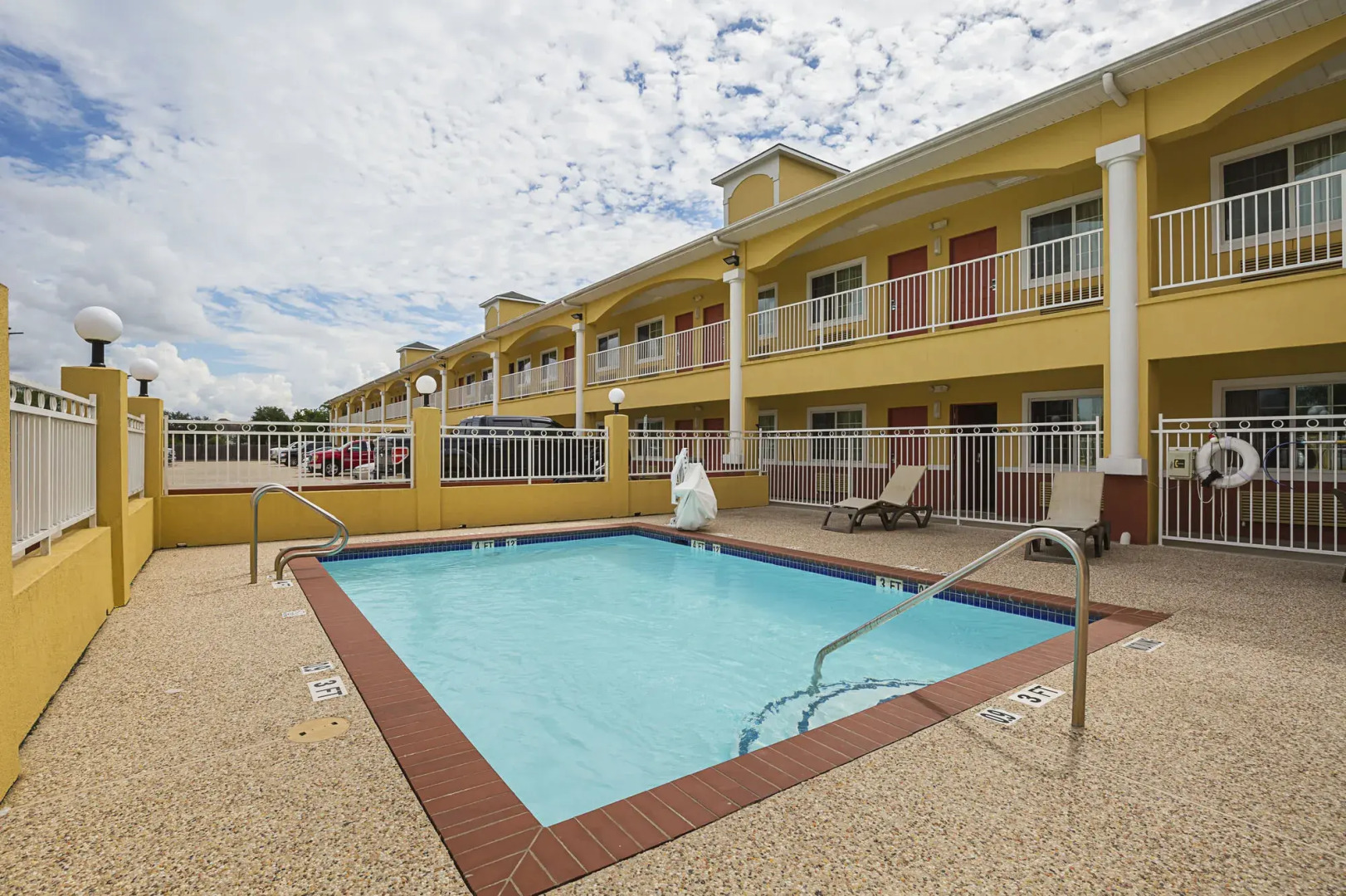 Scottish Inn and Suites Extended Stay Baytown