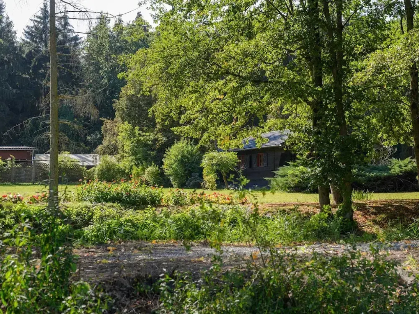 Holiday Home on a Horse Farm in Heath