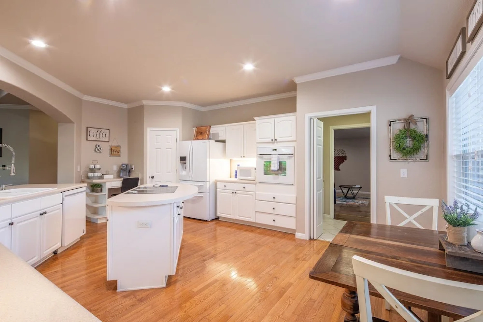 Reel Simple 4 Bedrooms 2 Bathrooms Home