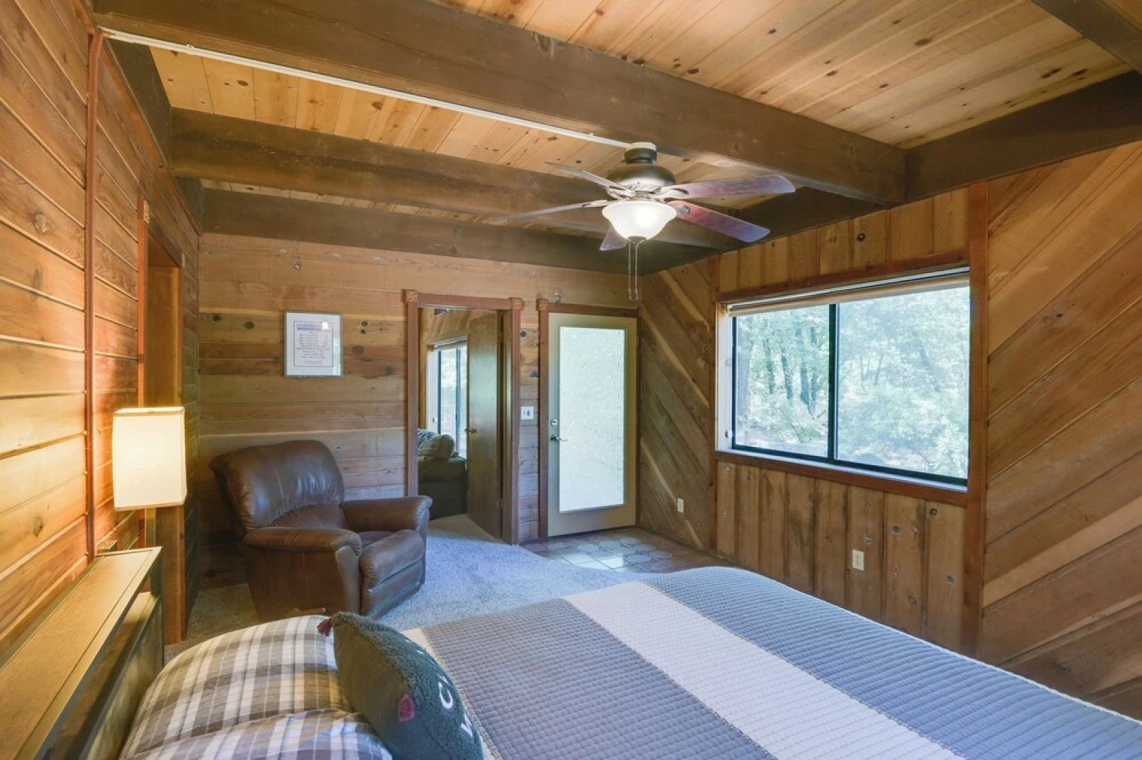 Welcoming Cole Ridge Chalet in Kelseyville!