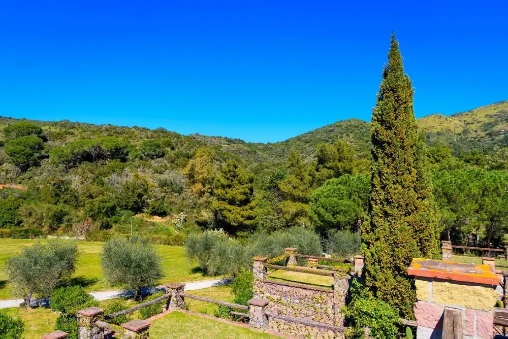 Apartment in Bagnaia Near Gulf of Portoferraio