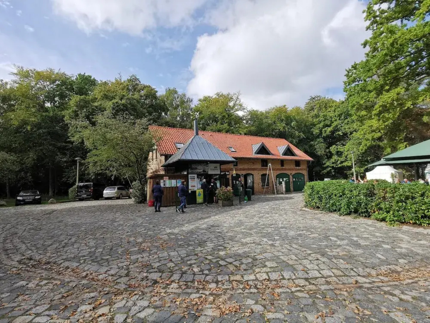 Schlösschen Sundische Wiese