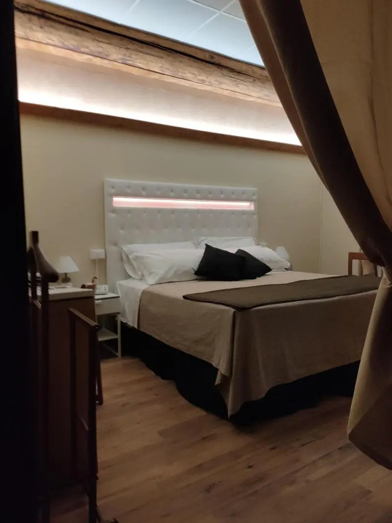 Quari Hotel Restaurant & Pizza