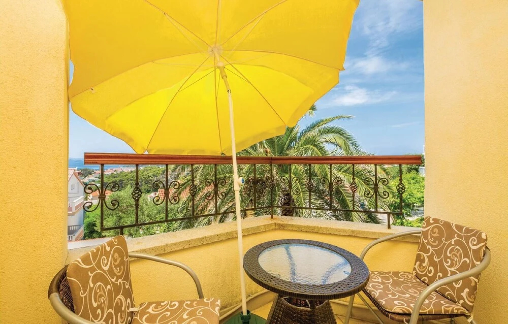 Amazing Home in Mundanije With Wifi and 3 Bedrooms