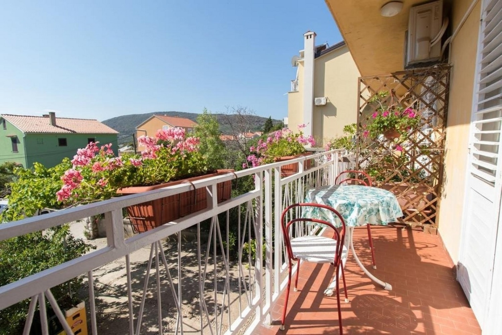 Apartment Marija - with parking : A2 Prvi kat Cres, Island Cres