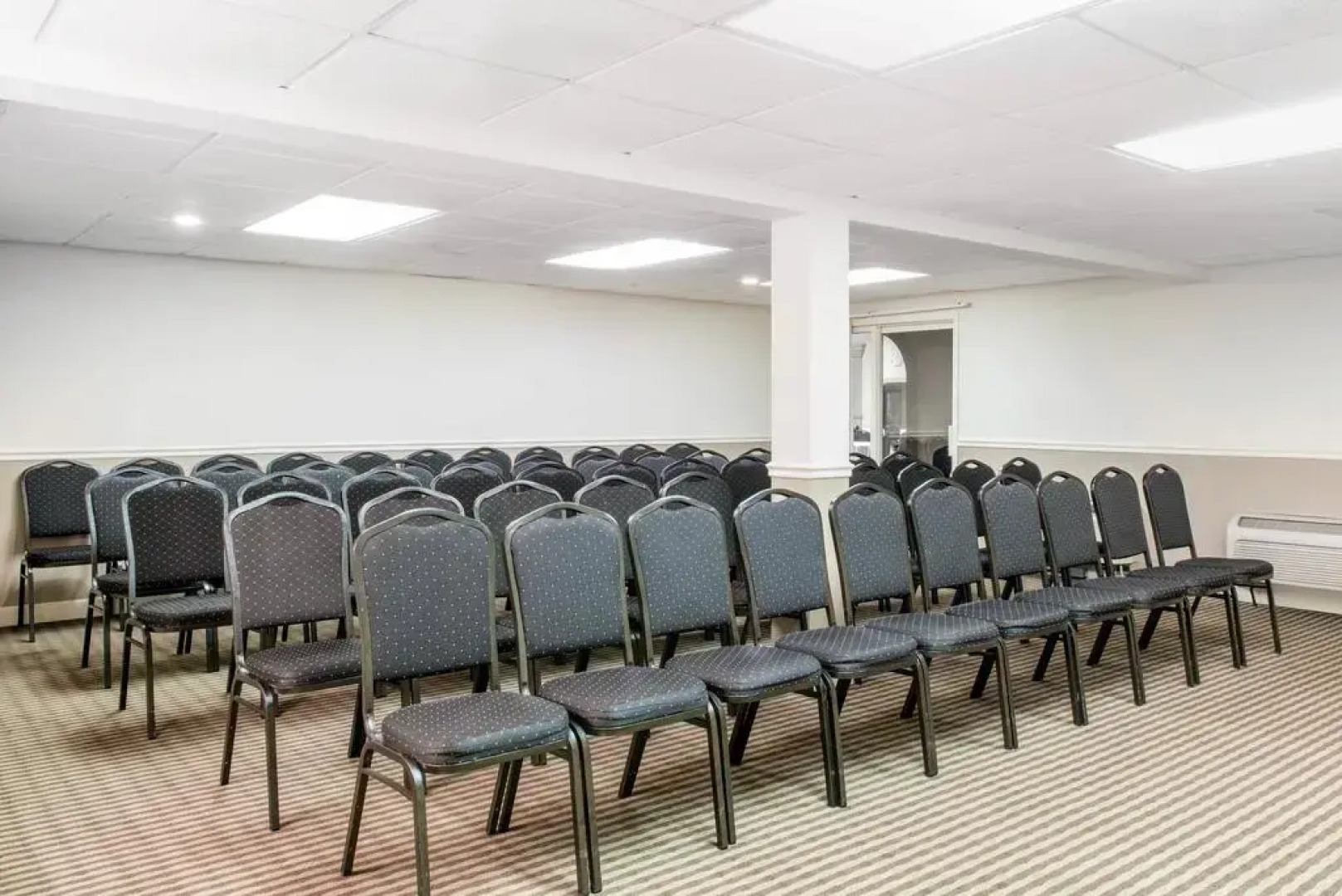 Holiday Inn Express St. Louis-S Metro-Festus I-55S