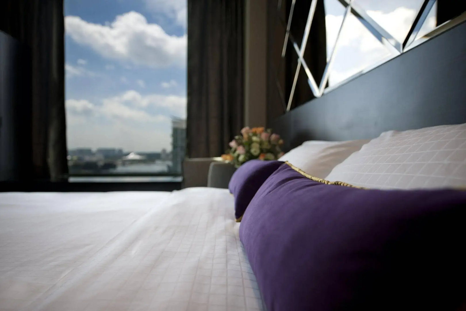 V Hotel Lavender