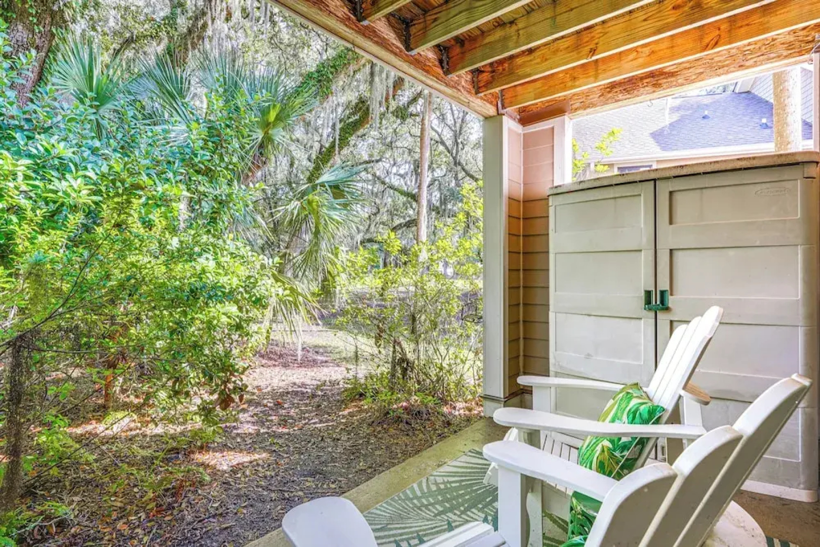 Luxe Tropical Resort Escape - Beaches Nearby!