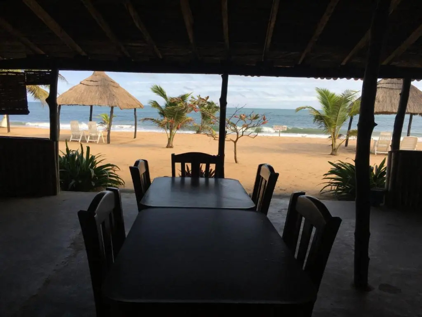 Akwidaa Inn