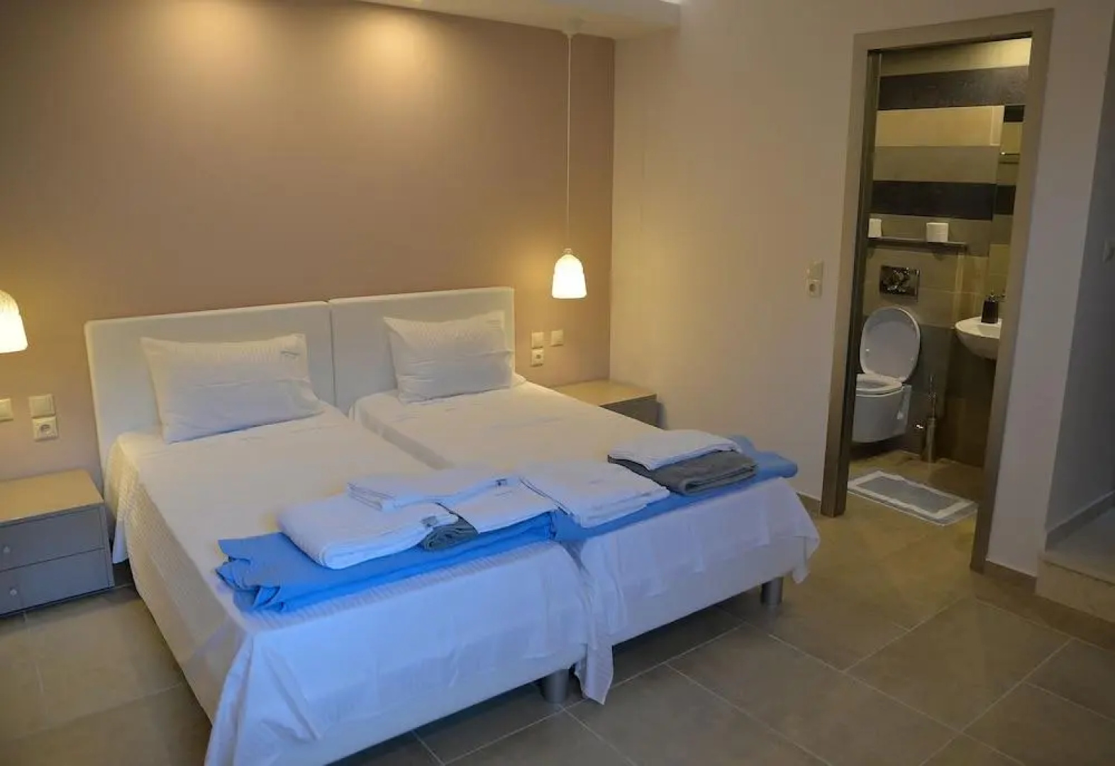 Drimonari Villas