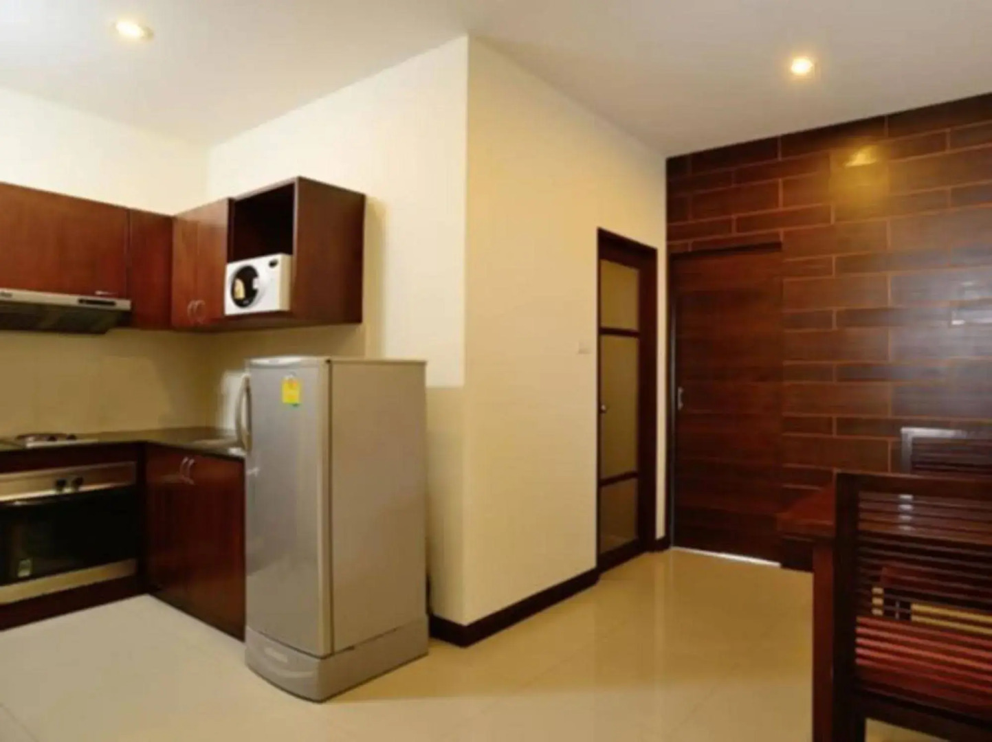 Kamala Beachfront Apartment