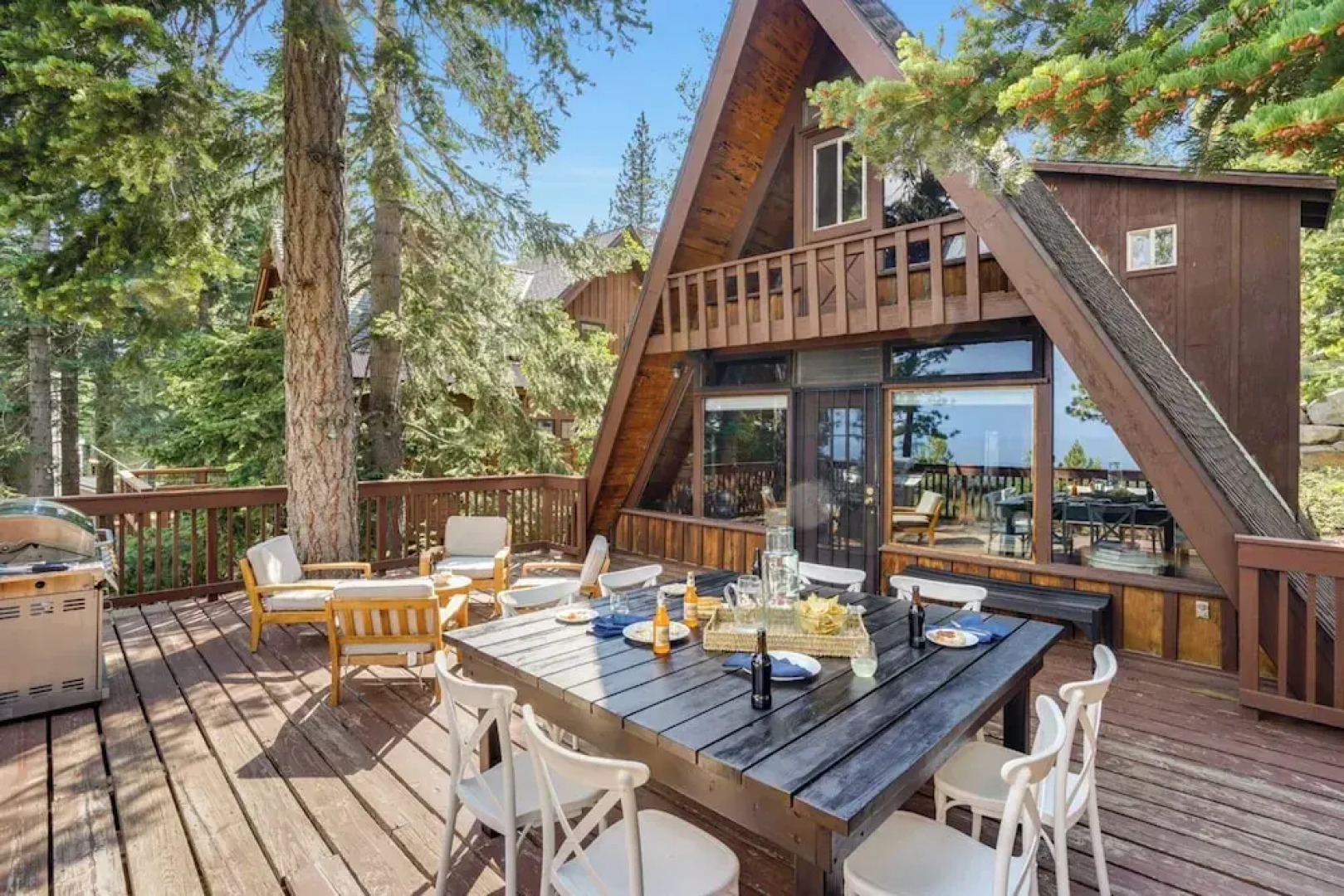 Horizon by Avantstay Stunning A-frame Cabin w/ Hot Tub, Billiards, Lake Views