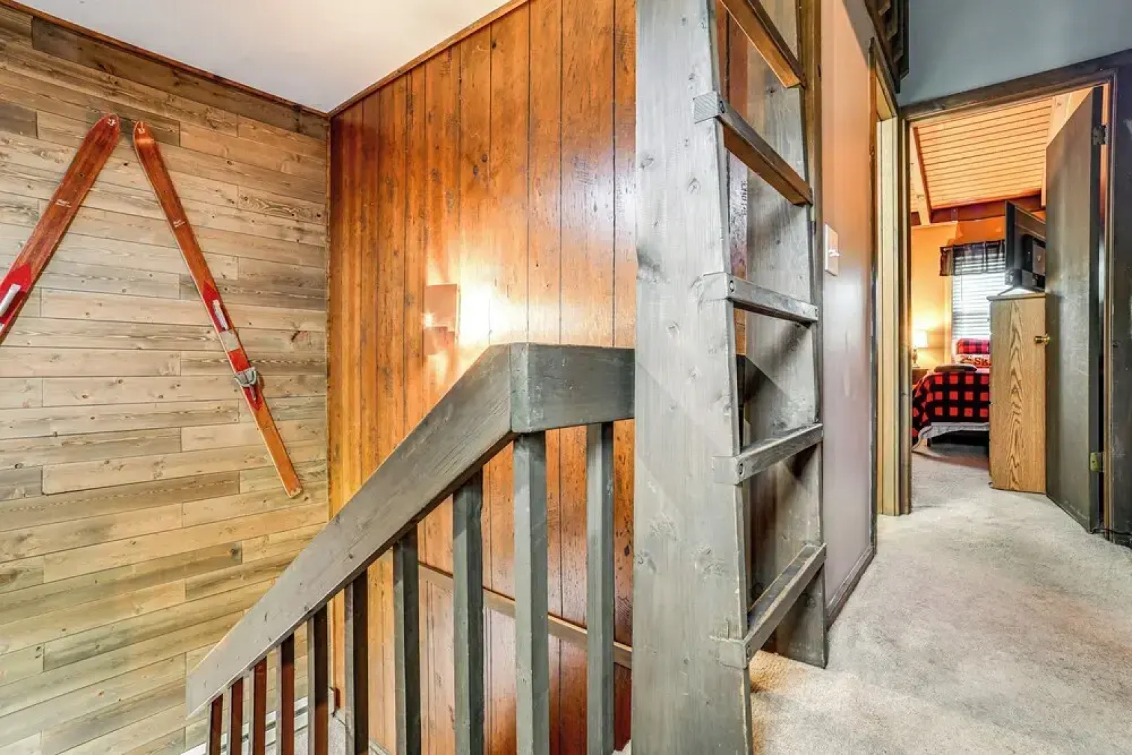 Cortland Townhome - Walk to Greek Peak Mtn Resort!