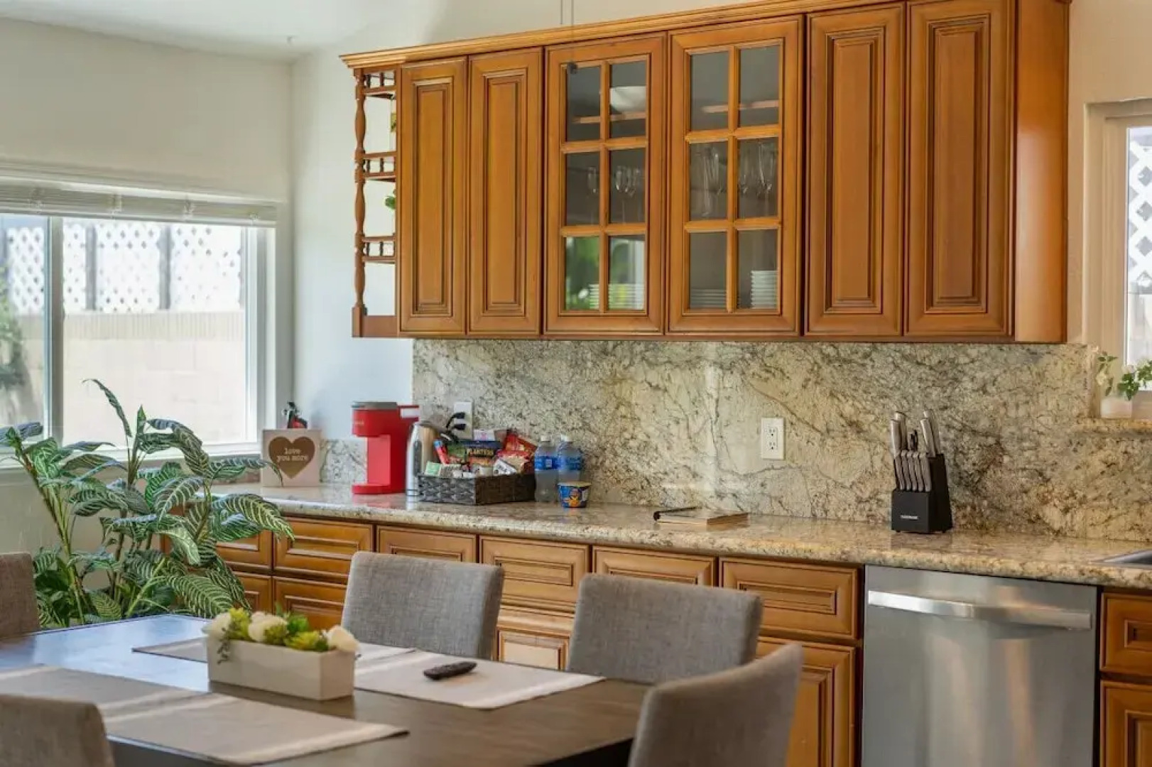 Spacious 4-bedroom Home With Large Yard AND Garage Near Knott S Berry Farm p67