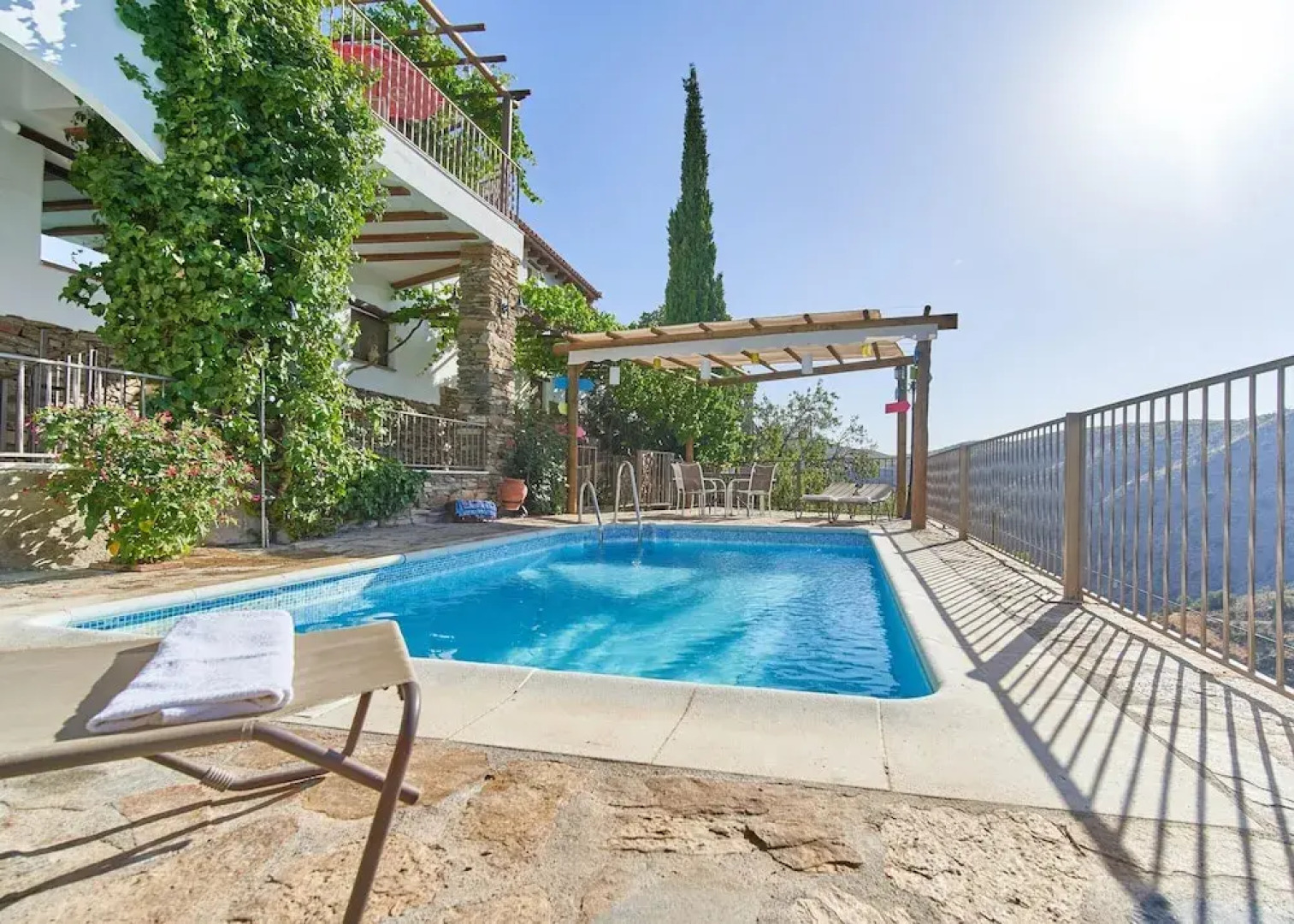 House With one Bedroom in Laroya, With Wonderful Mountain View, Pool A