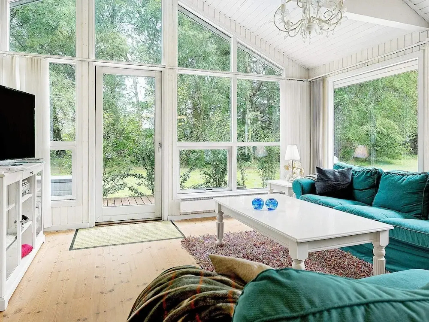 Garden View Holiday Home in Frederikshavn near Sea