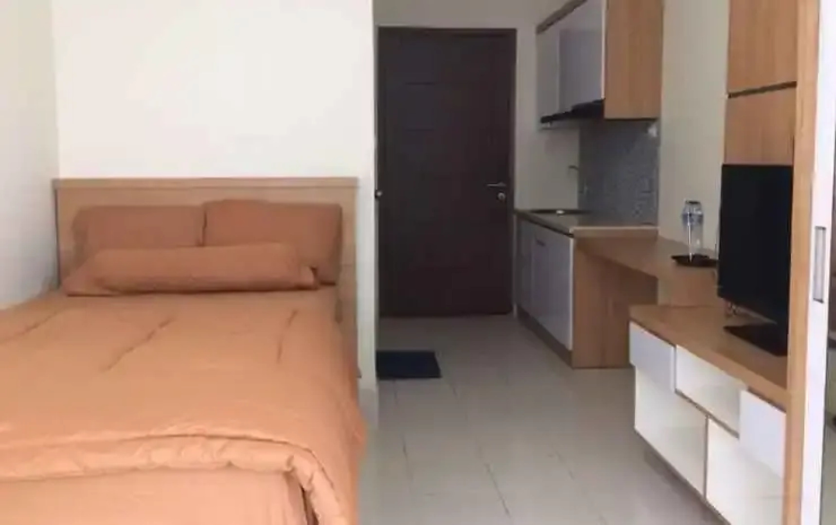 Easton Park Apartment by 7Rm