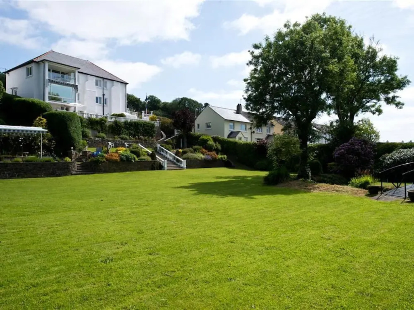 Spacious Well-presented Property Situated in the Coastal Village of Amroth