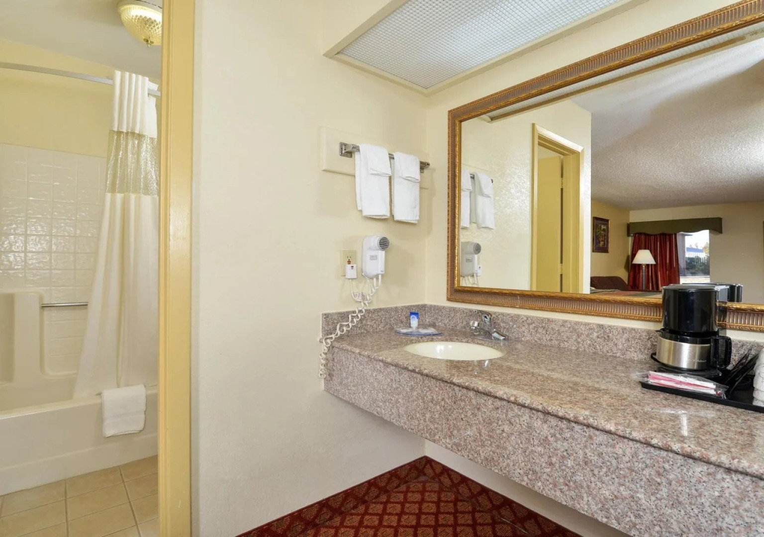 Americas Best Value Inn Brookhaven