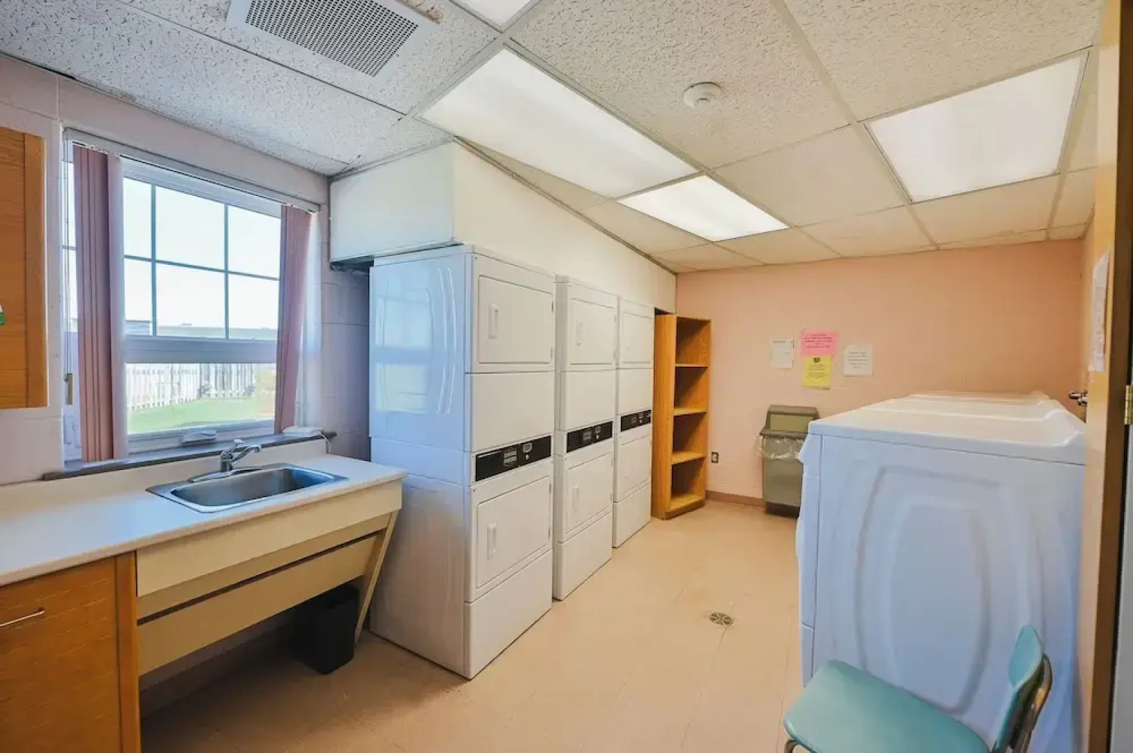 Residence & Conference Centre - Timmins