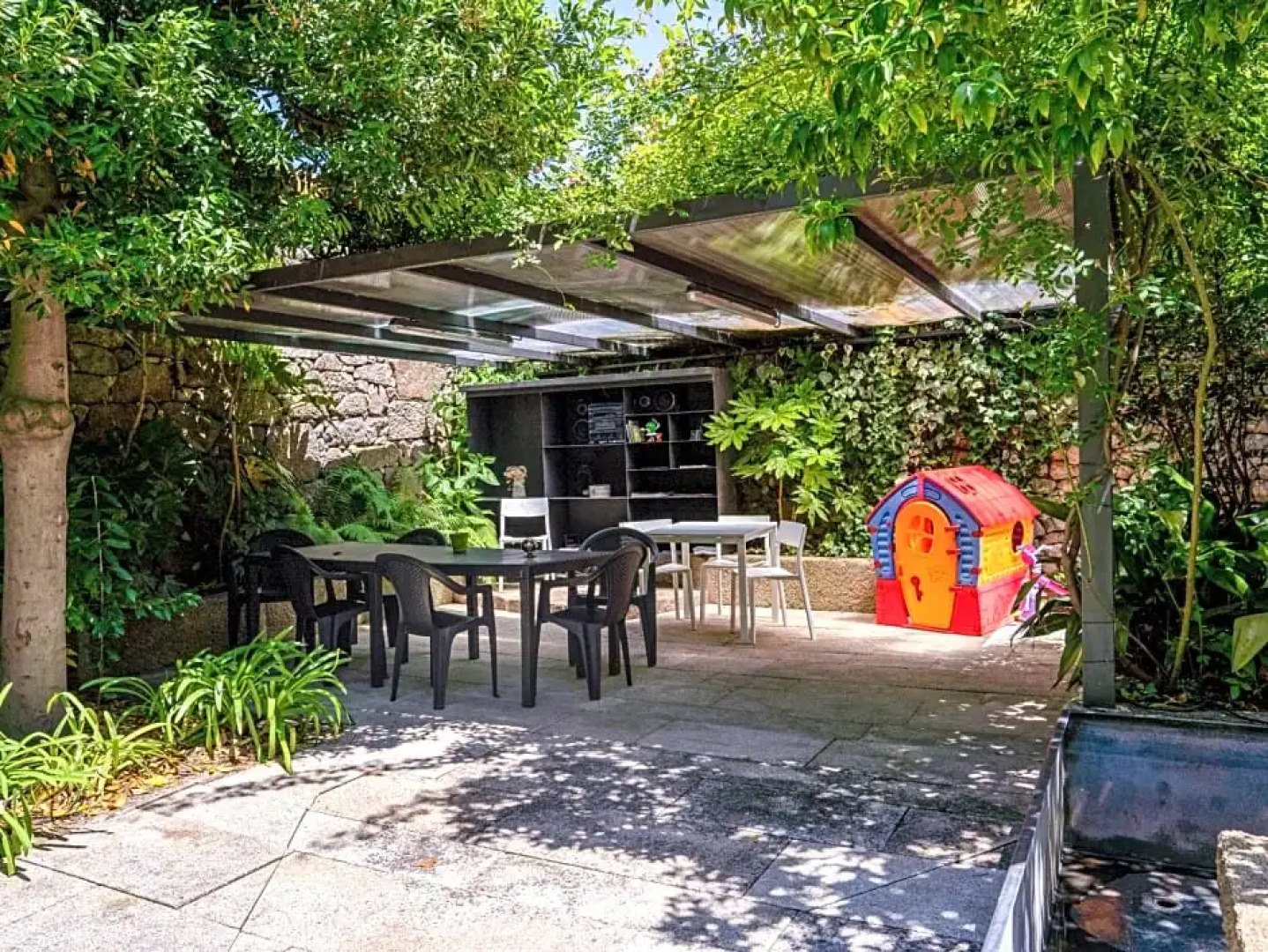 Douro Village Hostel