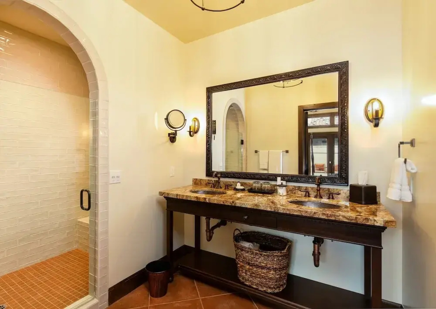 Europa Village Wineries and Resort