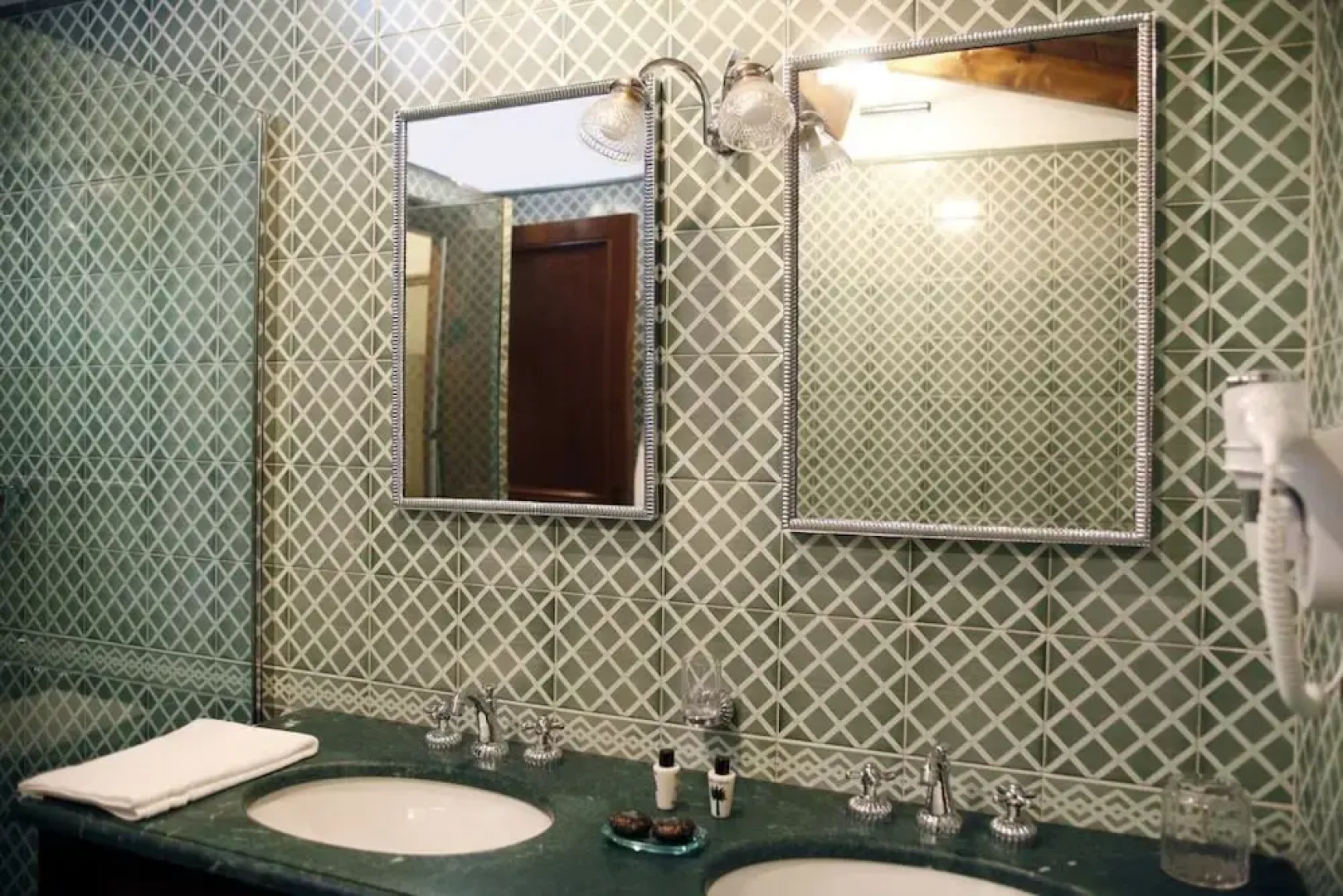 La Torre Dei Canonici