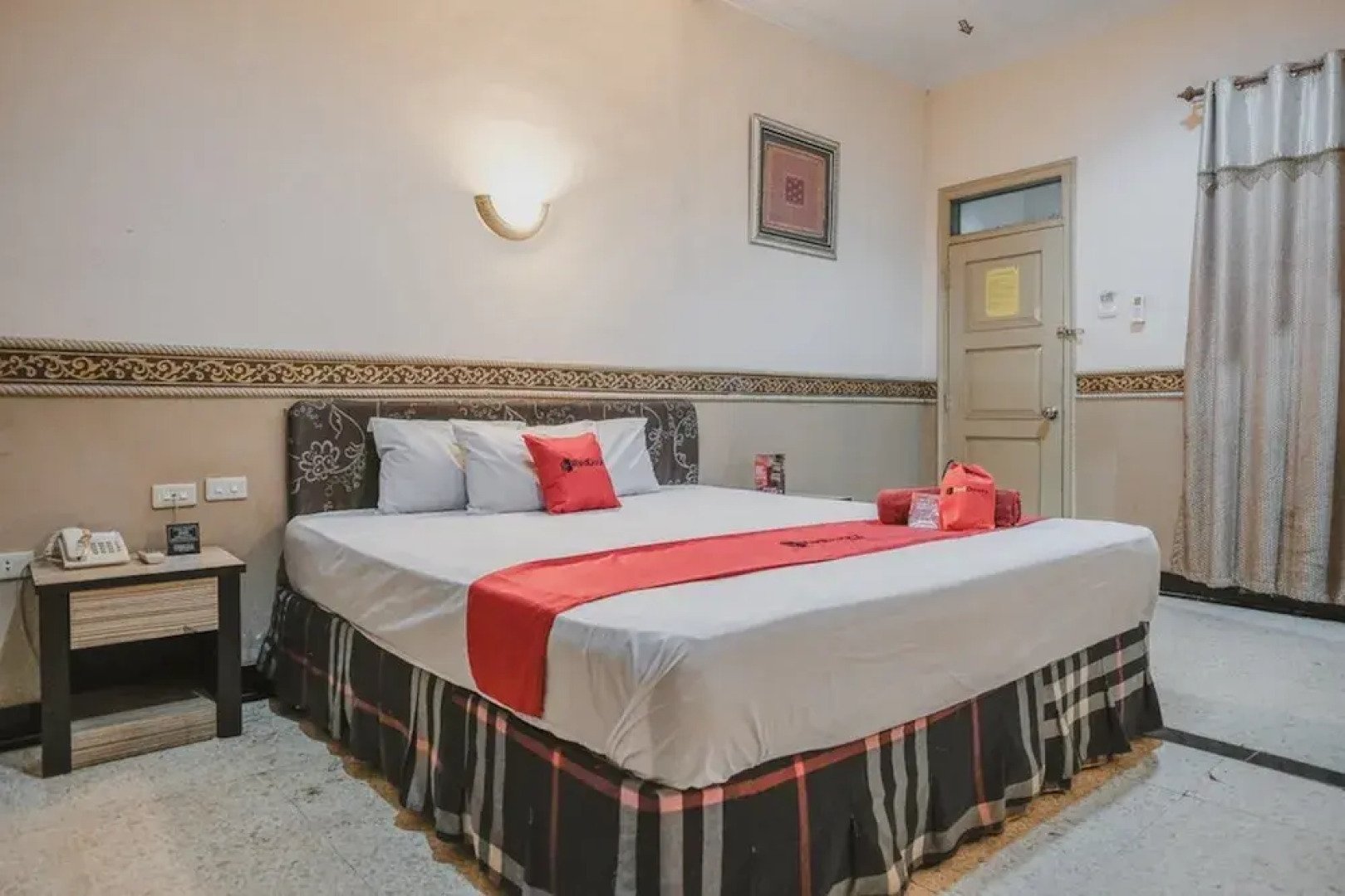 RedDoorz Plus @ Tanjung Karang Lampung 2