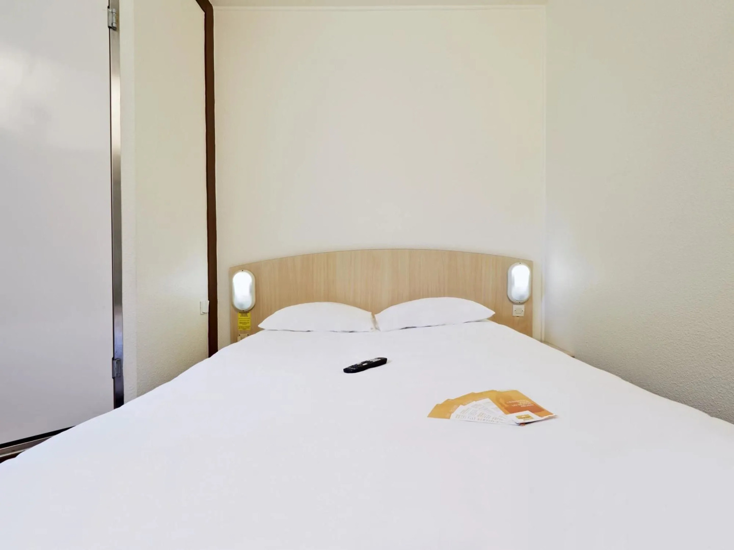 F1 Lyon Massieux Hotel