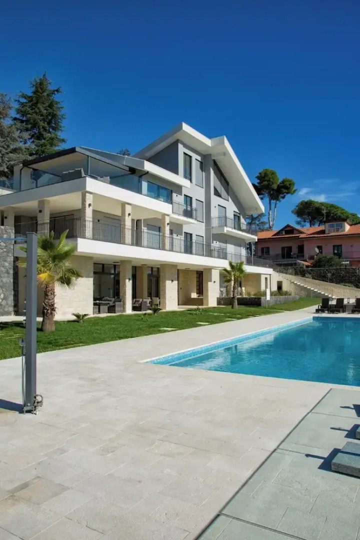 Villa Rita Pool & Spa