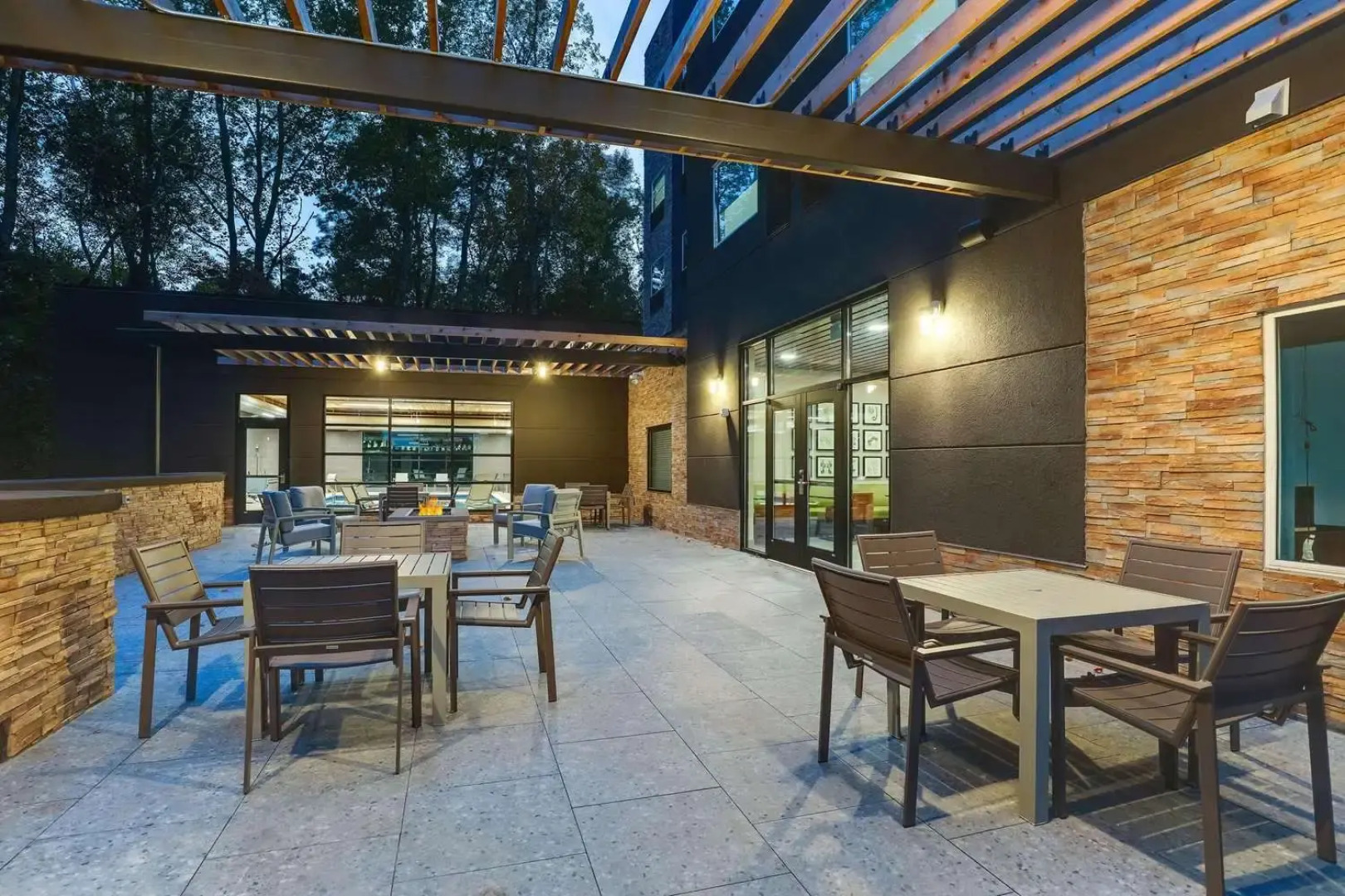 Country Inn & Suites by Radisson, Cumming, GA