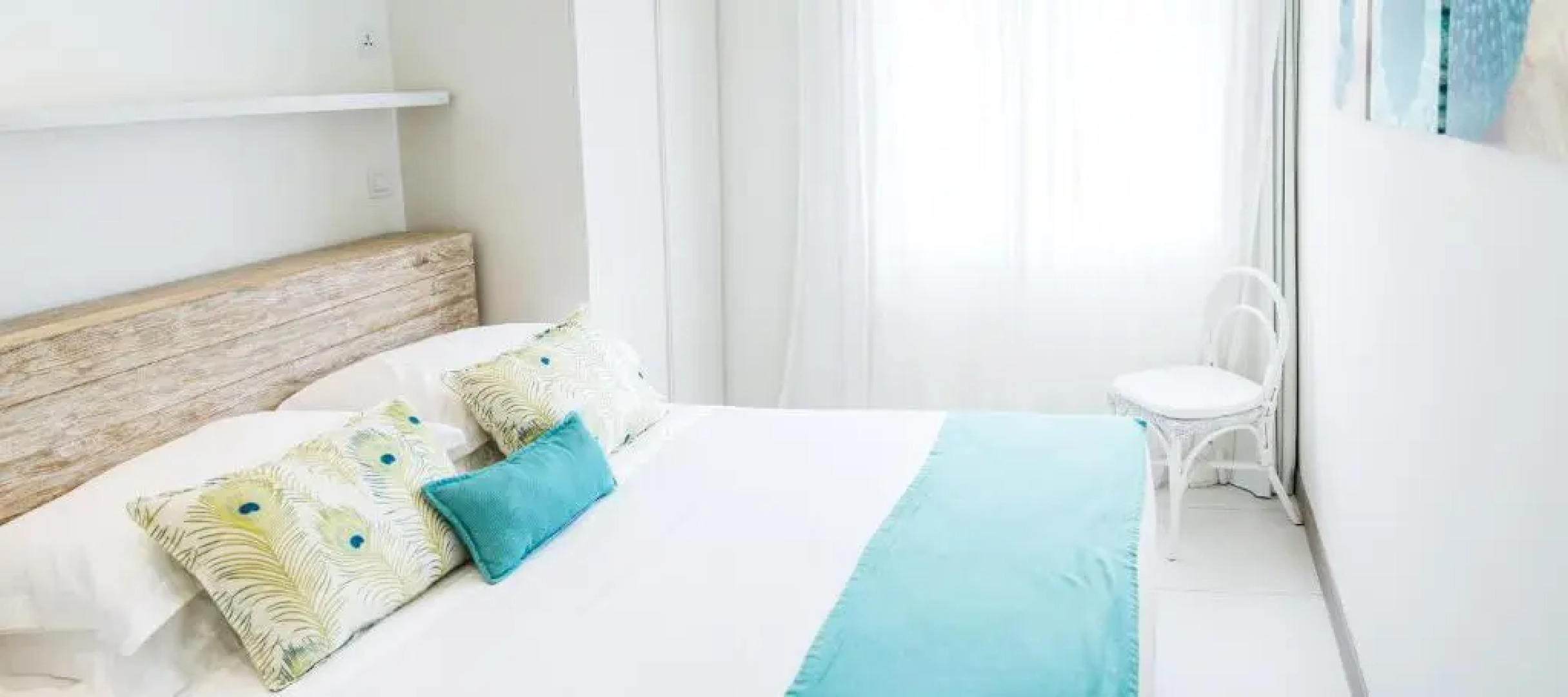 Summer Breeze - Beachfront - 3 Bedrooms Suite