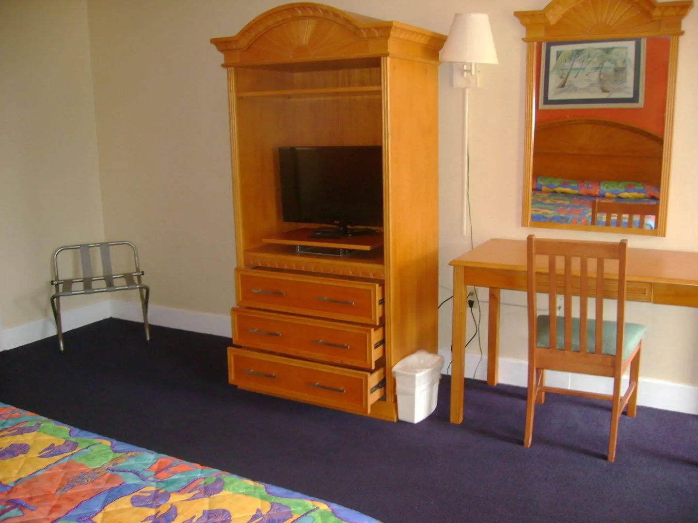 Royal Islander Hotel