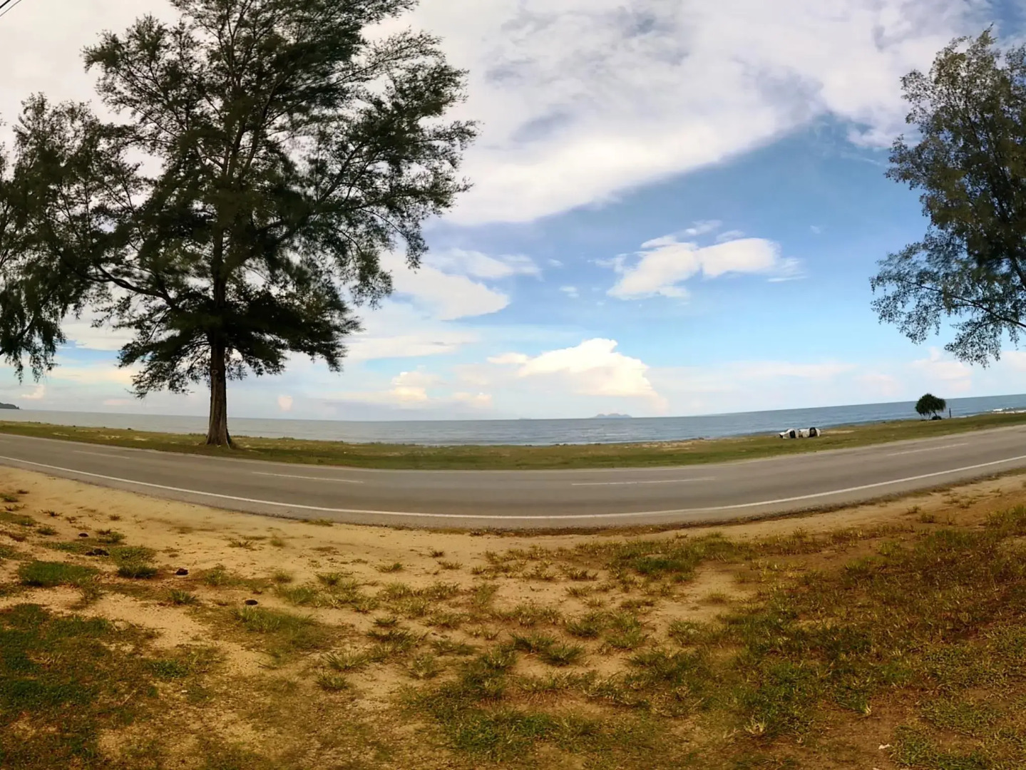 Anggun Beach Guest House Dungun