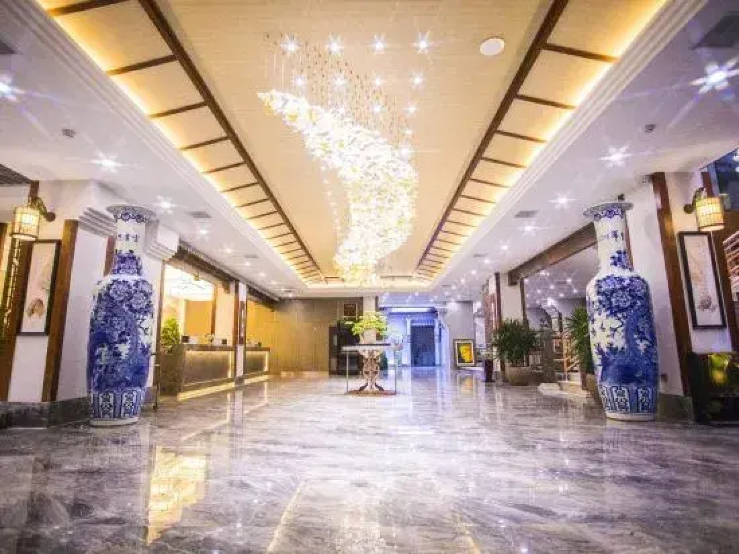 Great Wall Holiday Hotel