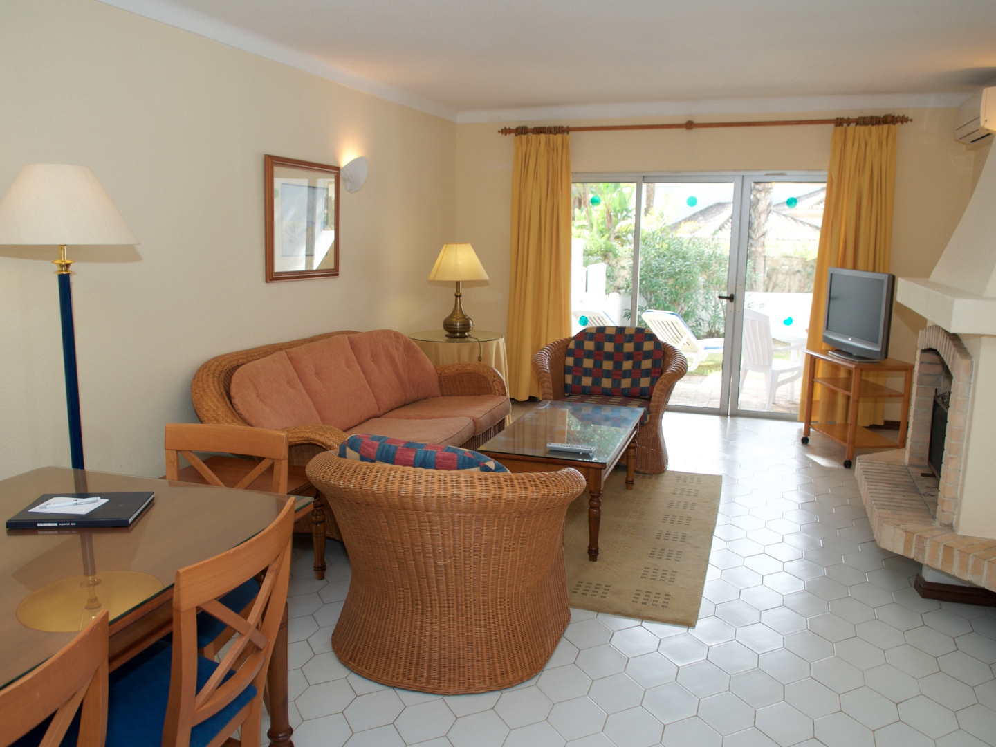 Vale Do Garrão Villas