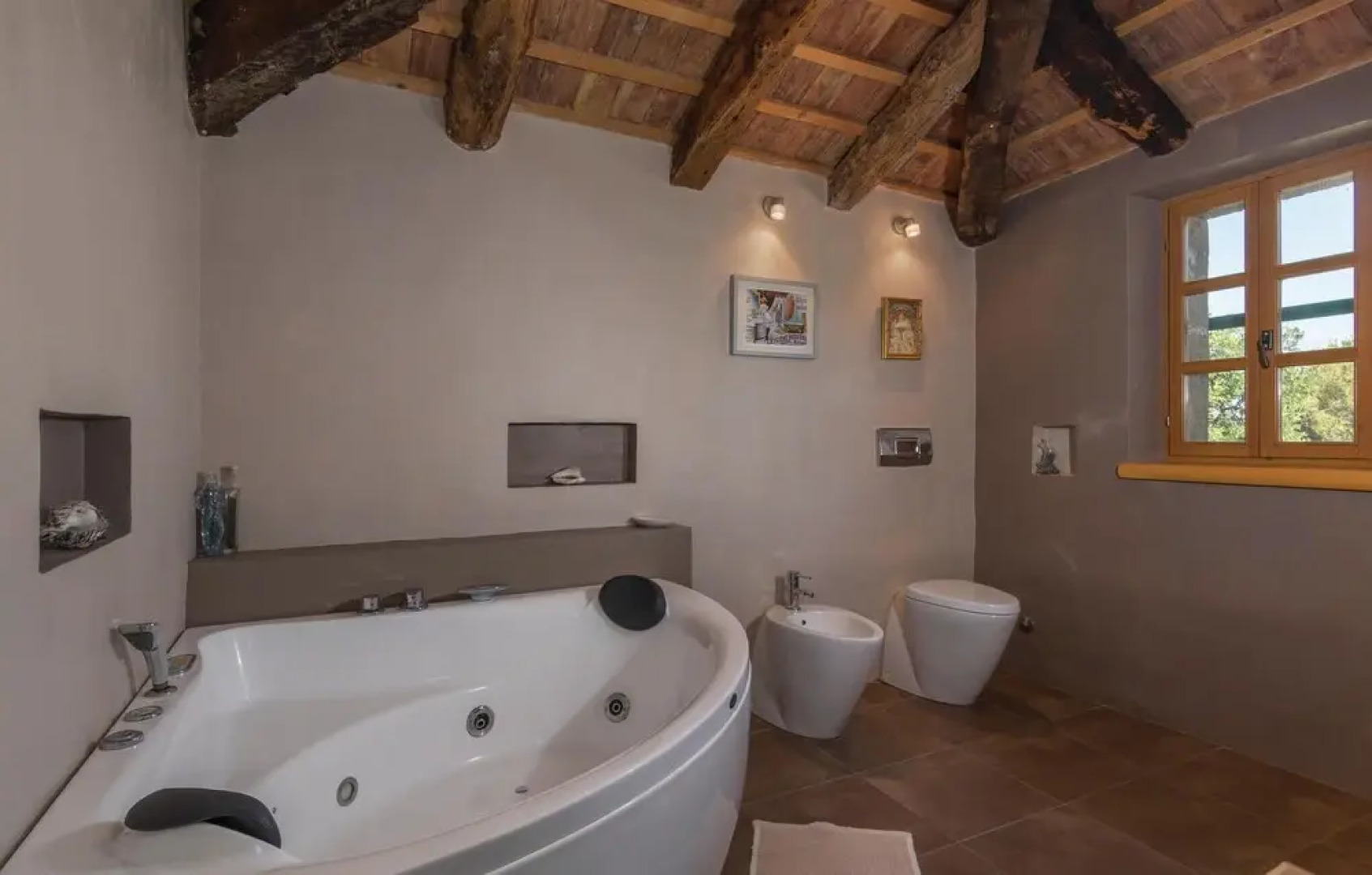 Awesome Home in Groznjan With Sauna, Wifi and 2 Bedrooms