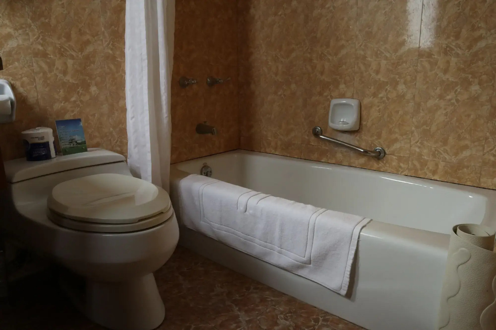 Jin Jiang Pacific Hotel Shanghai