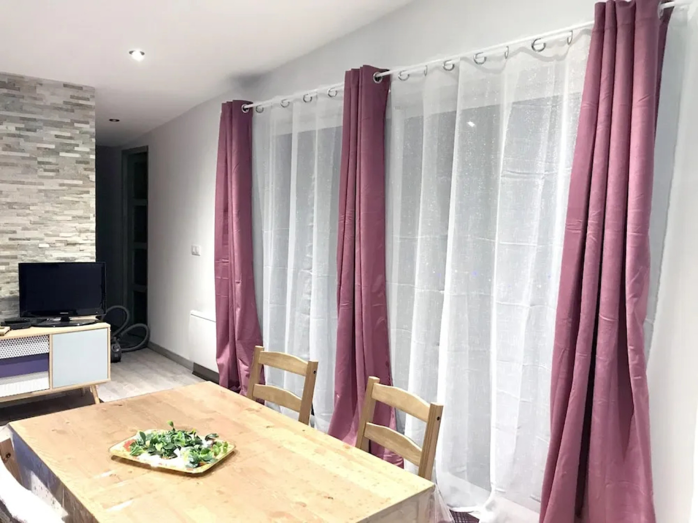 Apartment With 2 Bedrooms in Meaux, With Furnished Terrace and Wifi