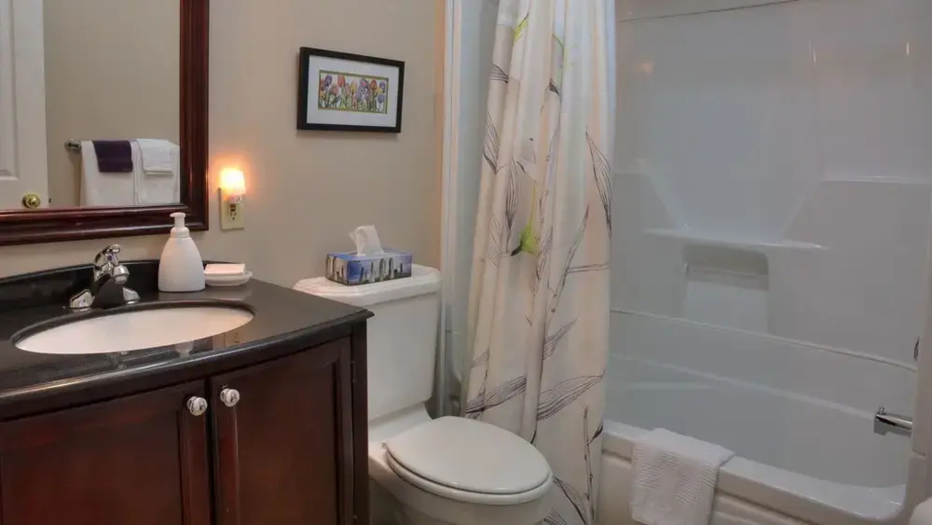 Sir Isaac Brock B&B Luxury Suites