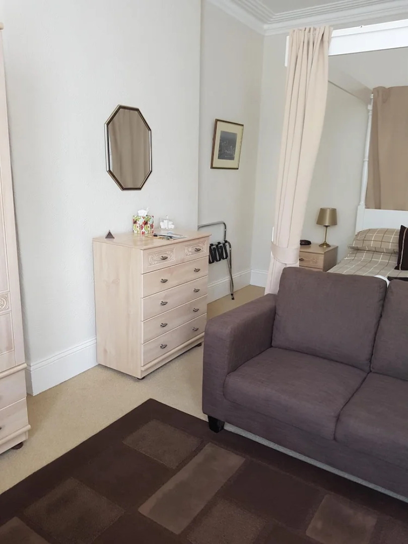 Burnside Guest House