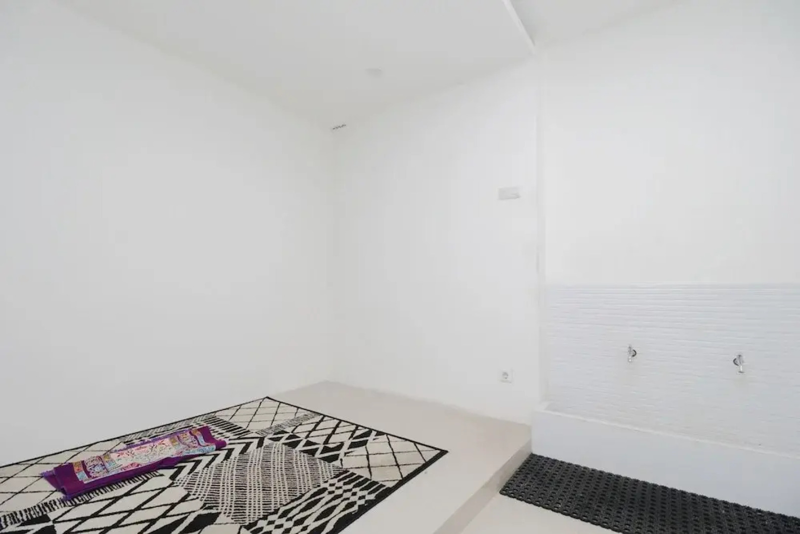 Airy Jetis Pakuningratan 24 Yogyakarta