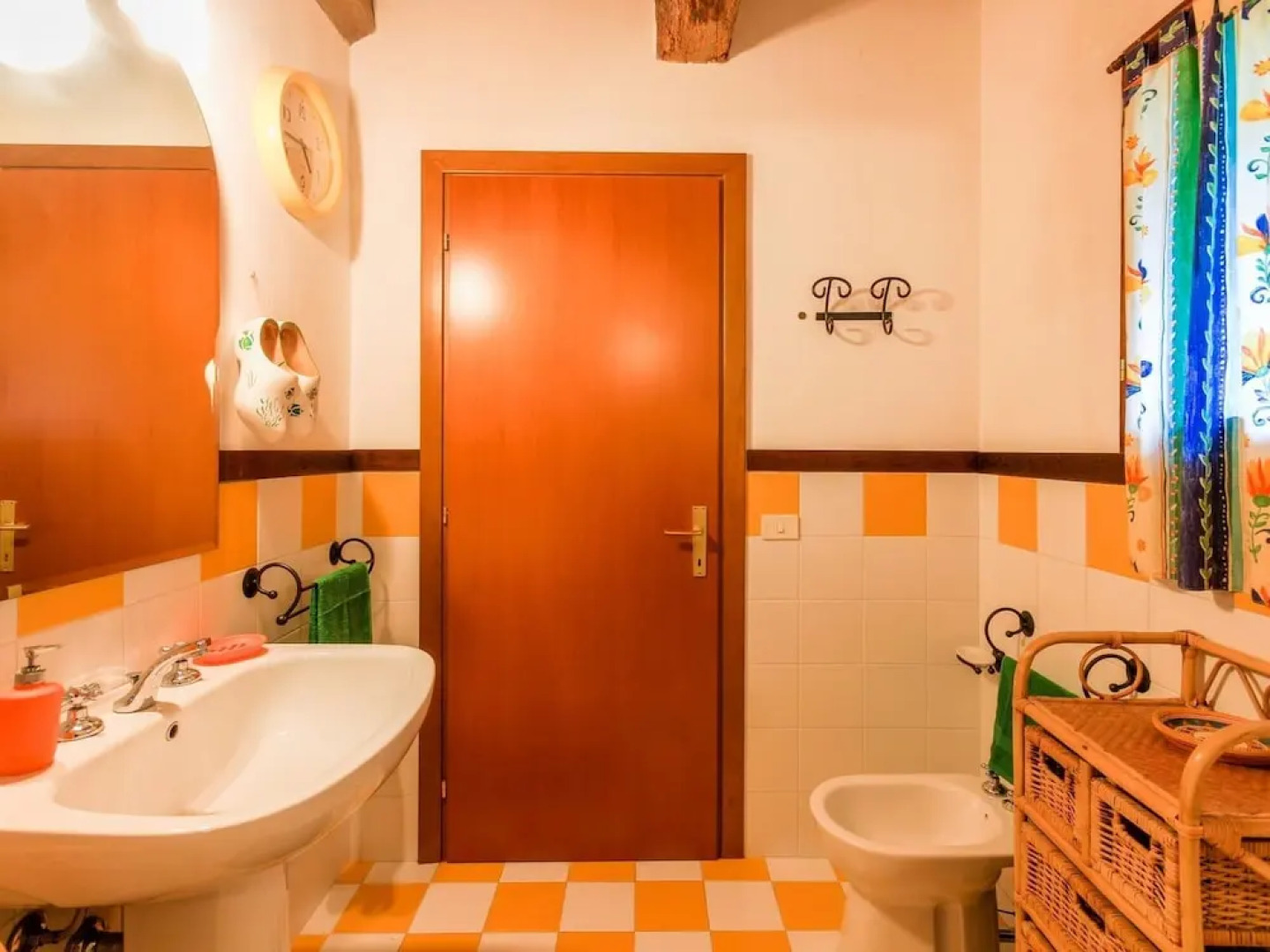 Belvilla by OYO Villa Dipinti