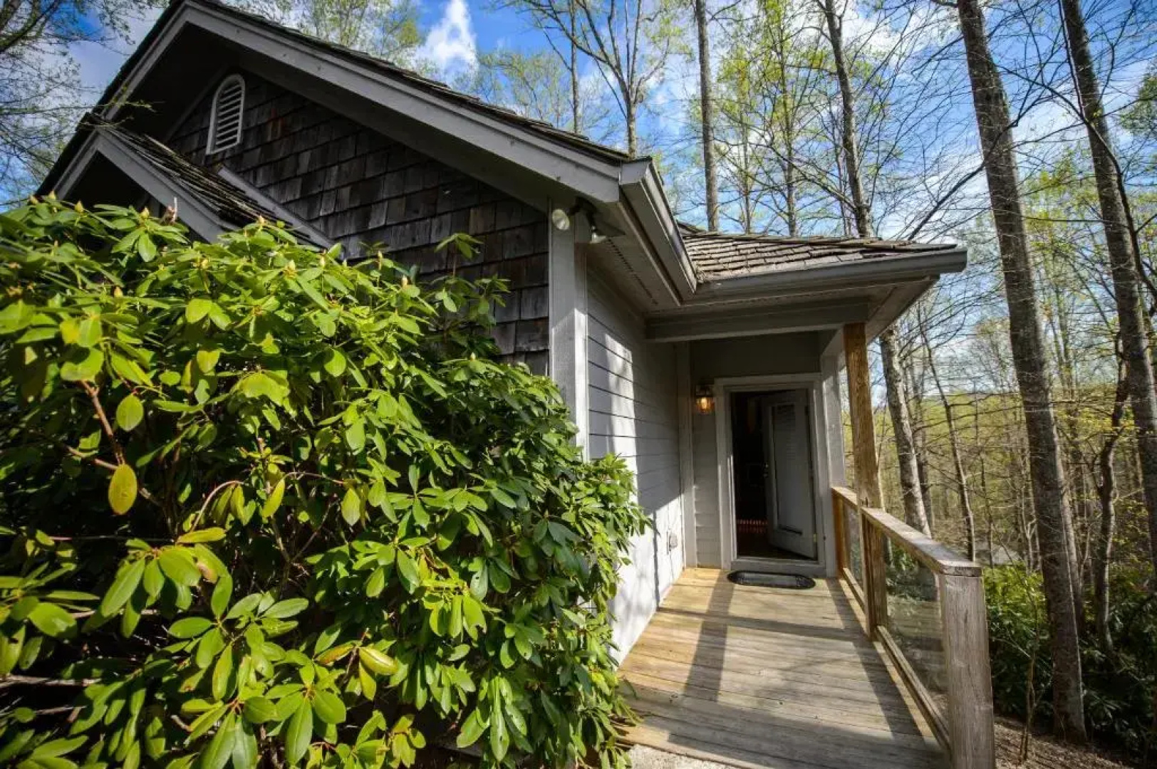 The Inn at Crestwood