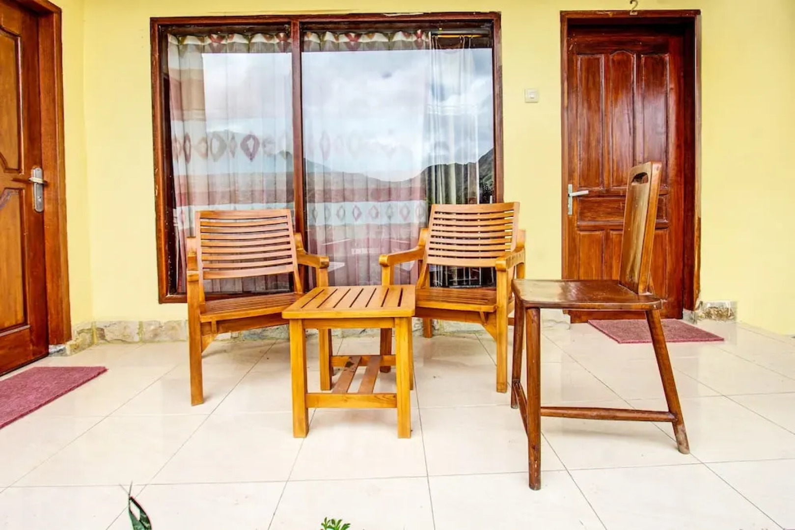 Hotel O Ujung Samalas HomestayNearLapangan Sembalun Bumbung