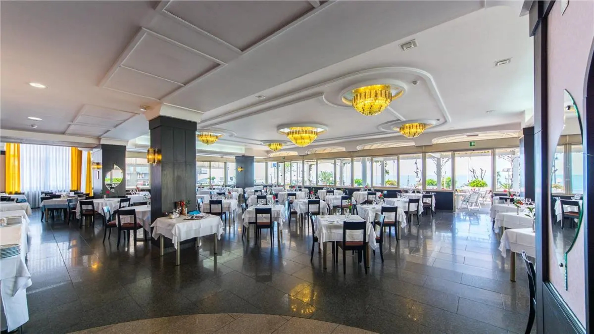 Pietra di Luna Hotel